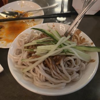 Dan Dan - Sesame noodles (small size) - Szechuan Near Me - Philadelphia, Pennsylvania Dan Dan - Sesame noodles (small size) - Szechuan Near Me - Philadelphia, Pennsylvania