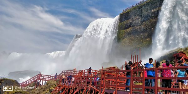 Cave of the Winds by null