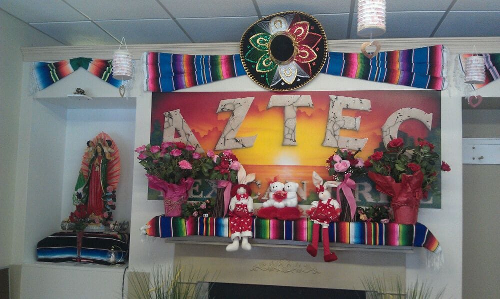 El Azteca Mexican Grill