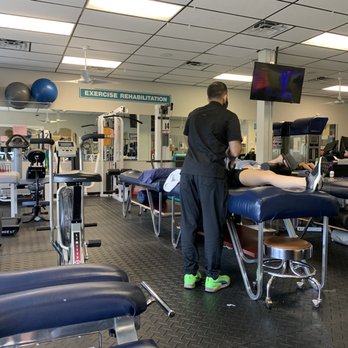 A First Choice Health Care - Therapist at work - Chiropractors Near Me - Davie, Florida A First Choice Health Care - Therapist at work - Chiropractors Near Me - Davie, Florida