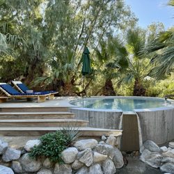 Two Bunch Palms - Reservable Concrete tubs