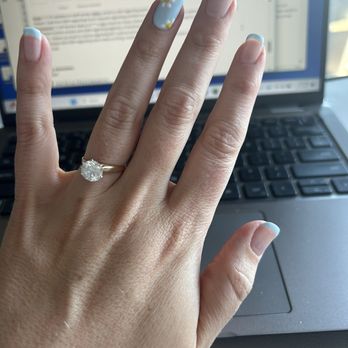 Glen Park Nails - Kerri does the cutest nails, I just tell her a vague idea of what I want and she uses her judgment and it always turns out so dang cute! - Nail Salons Near Me - San Francisco, California