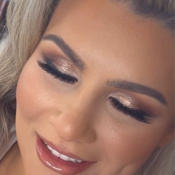 Artistry Is Everything - Makeup Artists Near Me