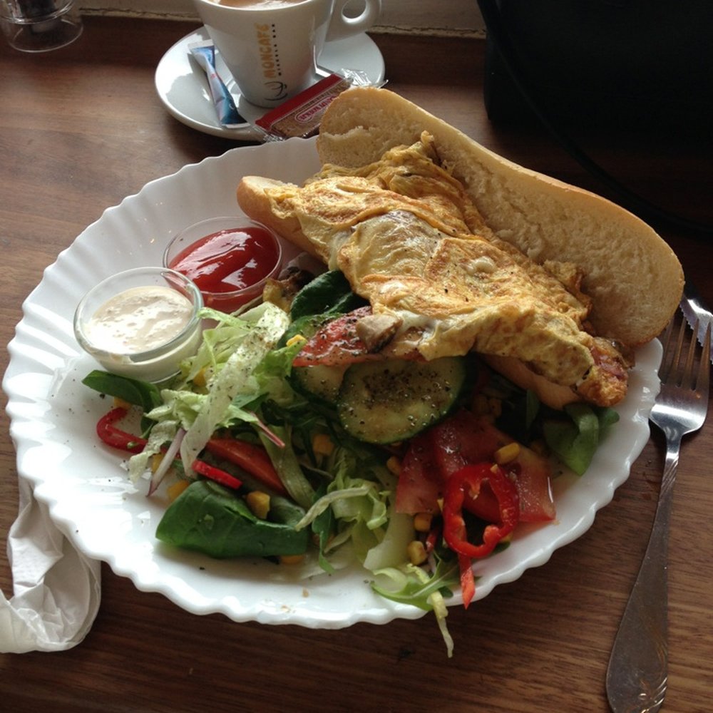 Broodje Bert - Suisse Omelet - Breakfast & Brunch Near Me - Amsterdam, New Hampshire