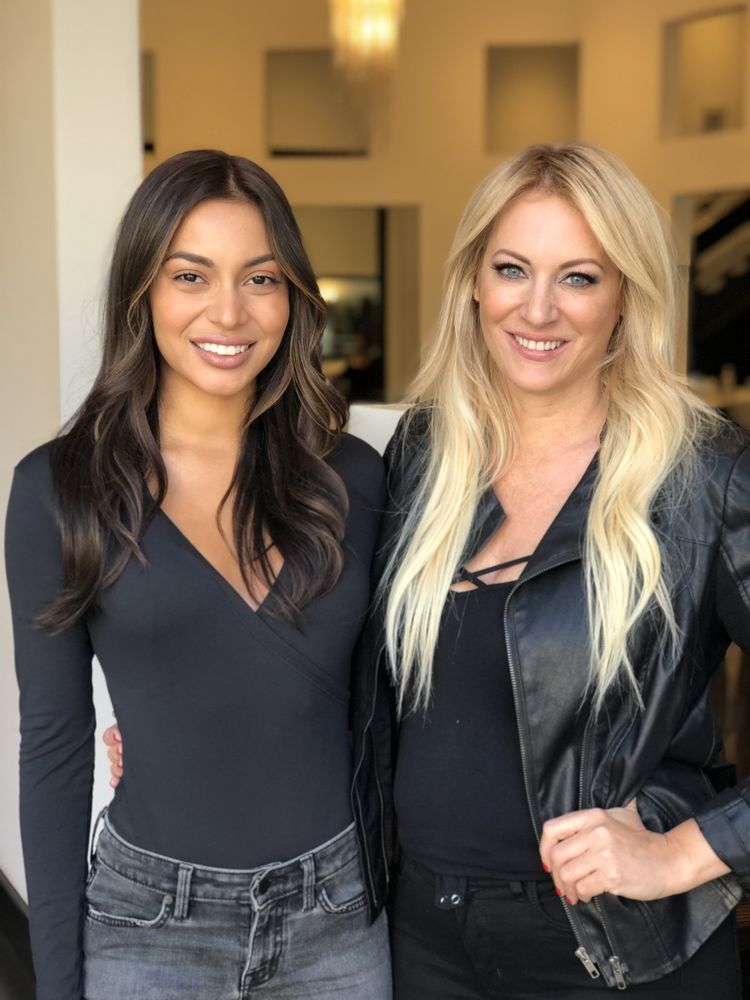 Jennifer J Beauty Logo