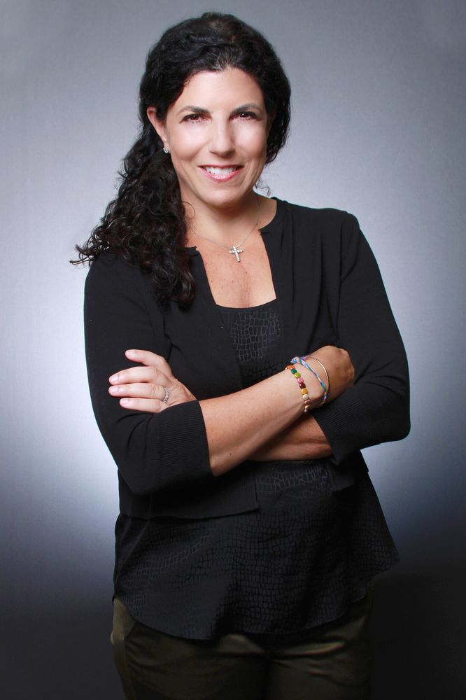 LAURIE CATIZONE JORDAN REALTOR Updated April 2024 74 Godwin Ave