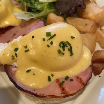 Nice Matin - Classic Eggs Benedict - French Near Me - New York, New York Nice Matin - Classic Eggs Benedict - French Near Me - New York, New York