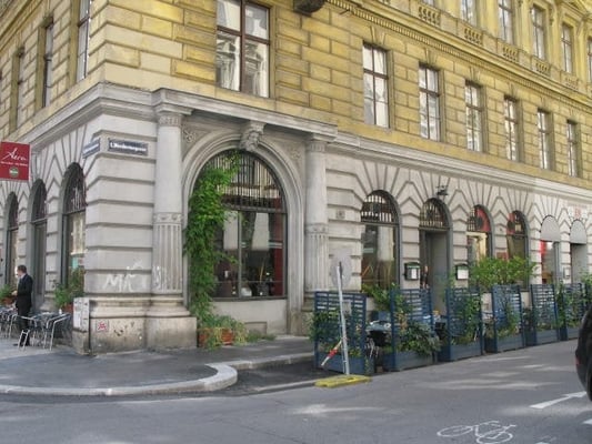 Café Aera by null