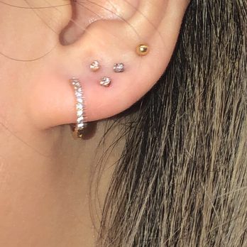 Lulu Ave - Stacked lobe piercing - Piercing Near Me - Long Beach, California