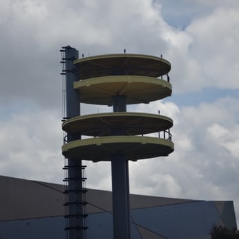 Universal Studios Florida - Back in Flushing - Amusement Parks Near Me - Orlando, Florida