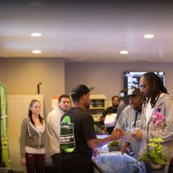 Metro Cannabis - Snoog Dogg checking out our top shelf products