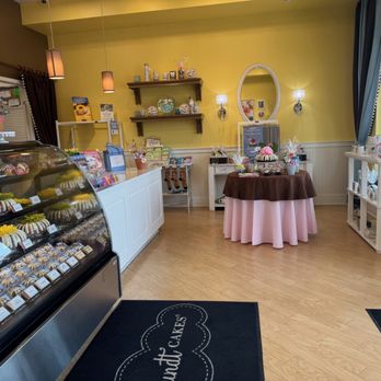 Nothing Bundt Cakes - interior - Bakeries Near Me - Greenfield, Wisconsin