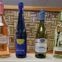 The Vino Market