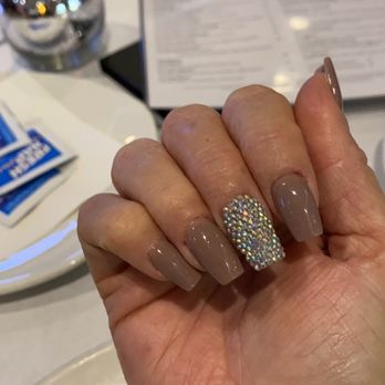 Forever Nails - Each individual crystal was placed precisely. - Nail Technicians Near Me Forever Nails - Each individual crystal was placed precisely. - Nail Technicians Near Me