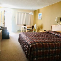 El Meson Lodge - King Suite