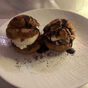 Paris Bar - Profiterols - French Near Me - New York, New York Paris Bar - Profiterols - French Near Me - New York, New York