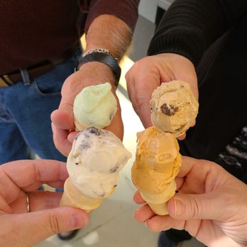 Tutti Scoops - Cheers!! - Ice Cream & Frozen Yogurt Near Me - Trinidad, Colorado