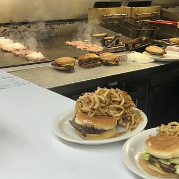 White Grill - Cook's area - Burgers Near Me - Nevada, Missouri White Grill - Cook's area - Burgers Near Me - Nevada, Missouri