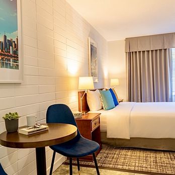 August Jack Motor Inn - Hotels Near Me - Squamish, British Columbia