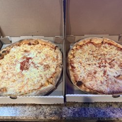 Sal's Pizza - Cheese pizzas