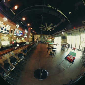Paddywagon Irish Pub -  Dr Phillips Orlando - Irish Pub Near Me - Orlando, Florida