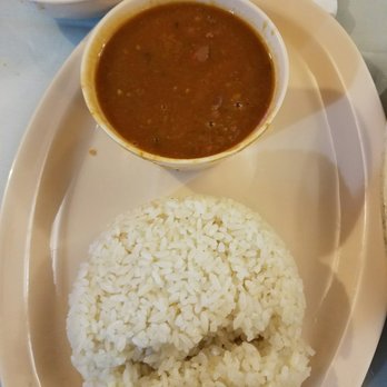 El Bohio Restaurant - Arroz con habichuelas - Puerto Rican Near Me - Ponce, Puerto Rico