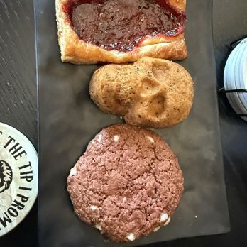 Memento Mori Cafe - Strawberry puff pastry, skull cake, red velvet cookie - Themed Cafes Near Me - Portland, Oregon Memento Mori Cafe - Strawberry puff pastry, skull cake, red velvet cookie - Themed Cafes Near Me - Portland, Oregon