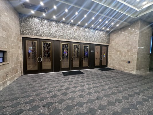 Hollywood Casino Perryville by null