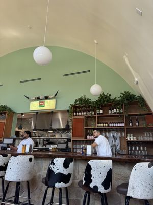 Le Hut Dinette by null