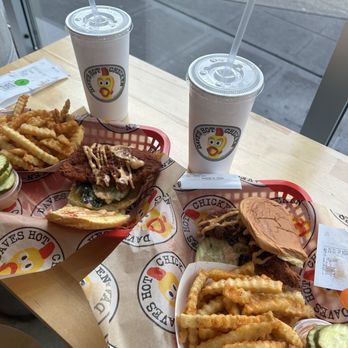 Dave's Hot Chicken - #Dave's #4 1 Slider with Fries - Chicken Shop Near Me - Seattle, Washington