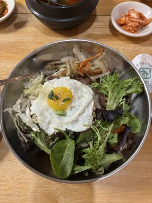 Myung Ga Won by null