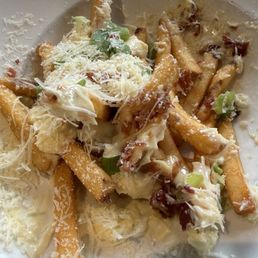 Aioli Parmesan Truffle Fries (1/2 eaten) Aioli Parmesan Truffle Fries (1/2 eaten)