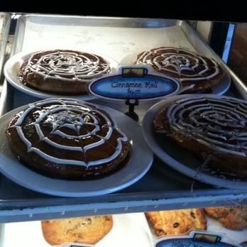 Island Lava Java - Cinnamon rolls - American Near Me - Kailua Kona, Hawaii Island Lava Java - Cinnamon rolls - American Near Me - Kailua Kona, Hawaii