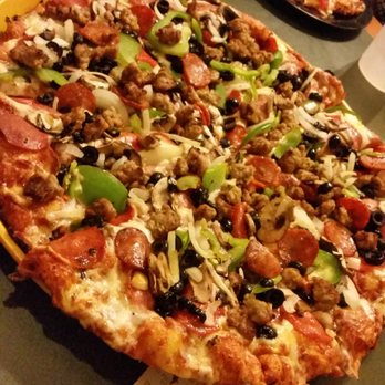 Round Table Pizza - Pizza Near Me - Escondido, California Round Table Pizza - Pizza Near Me - Escondido, California