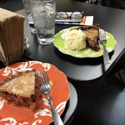Strawberry Rhubarb Pie