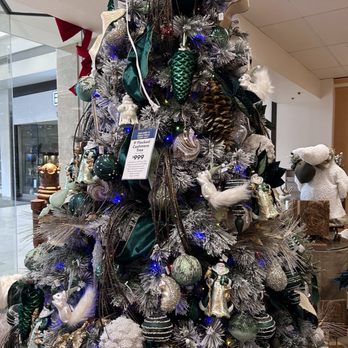Dillard's - Department Stores Near Me - Austin, Texas Dillard's - Department Stores Near Me - Austin, Texas
