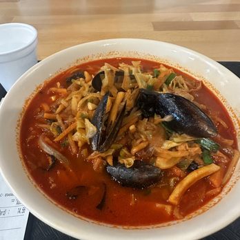 Paik's Noodle - Jjamppong - Noodles Near Me - Houston, Texas Paik's Noodle - Jjamppong - Noodles Near Me - Houston, Texas