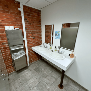 ThinkFast Cleaning Services - Office Cleaning Near Me - Everett, Massachusetts ThinkFast Cleaning Services - Office Cleaning Near Me - Everett, Massachusetts