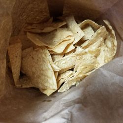 Chuy's Mexican Restaurant - Yellow corn chips