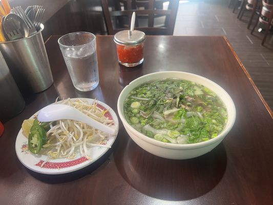 Pho Cali by null