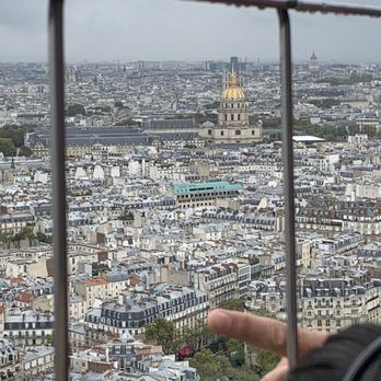 La Tour Eiffel - Landmarks & Historical Buildings Near Me - Paris, 75