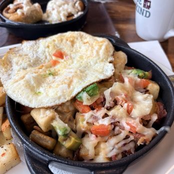 Turning Point - Bacon, avocado skillet - Breakfast & Brunch Near Me - Rockledge, Florida Turning Point - Bacon, avocado skillet - Breakfast & Brunch Near Me - Rockledge, Florida