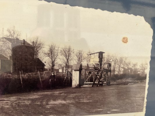 Mémorial De La Shoah by null