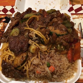 Wok Restaurant - Half and half with kung pao chicken and peppered steak. Packed! - Chinese Near Me - Diamond Bar, California Wok Restaurant - Half and half with kung pao chicken and peppered steak. Packed! - Chinese Near Me - Diamond Bar, California