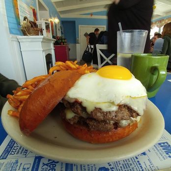 Castaway Cafe - New American Near Me - Villas, New Jersey