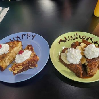 Thanks A Brunch - Gilbert - The best French toast in Arizona!!! - Burgers Near Me - Gilbert, Arizona