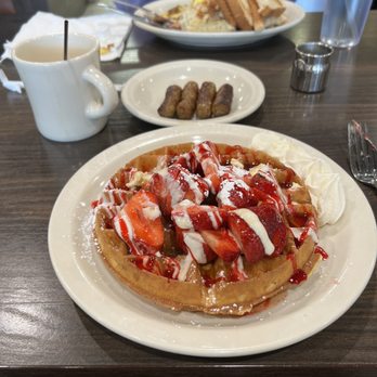 Ball Square Cafe - Strawberry Shortcake - Breakfast & Brunch Near Me - Somerville, Massachusetts