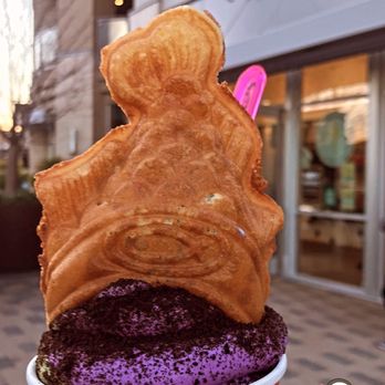 Somisomi - Matcha ube swirl with Nutella filling - Desserts Near Me - Cupertino, California Somisomi - Matcha ube swirl with Nutella filling - Desserts Near Me - Cupertino, California