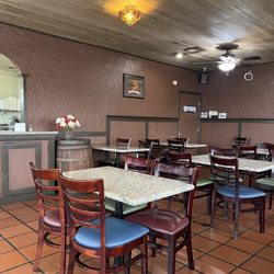 De Vinci's Delicatessen & Catering