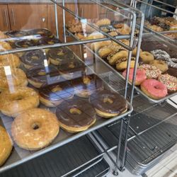 Uncle Ray's Doughnuts